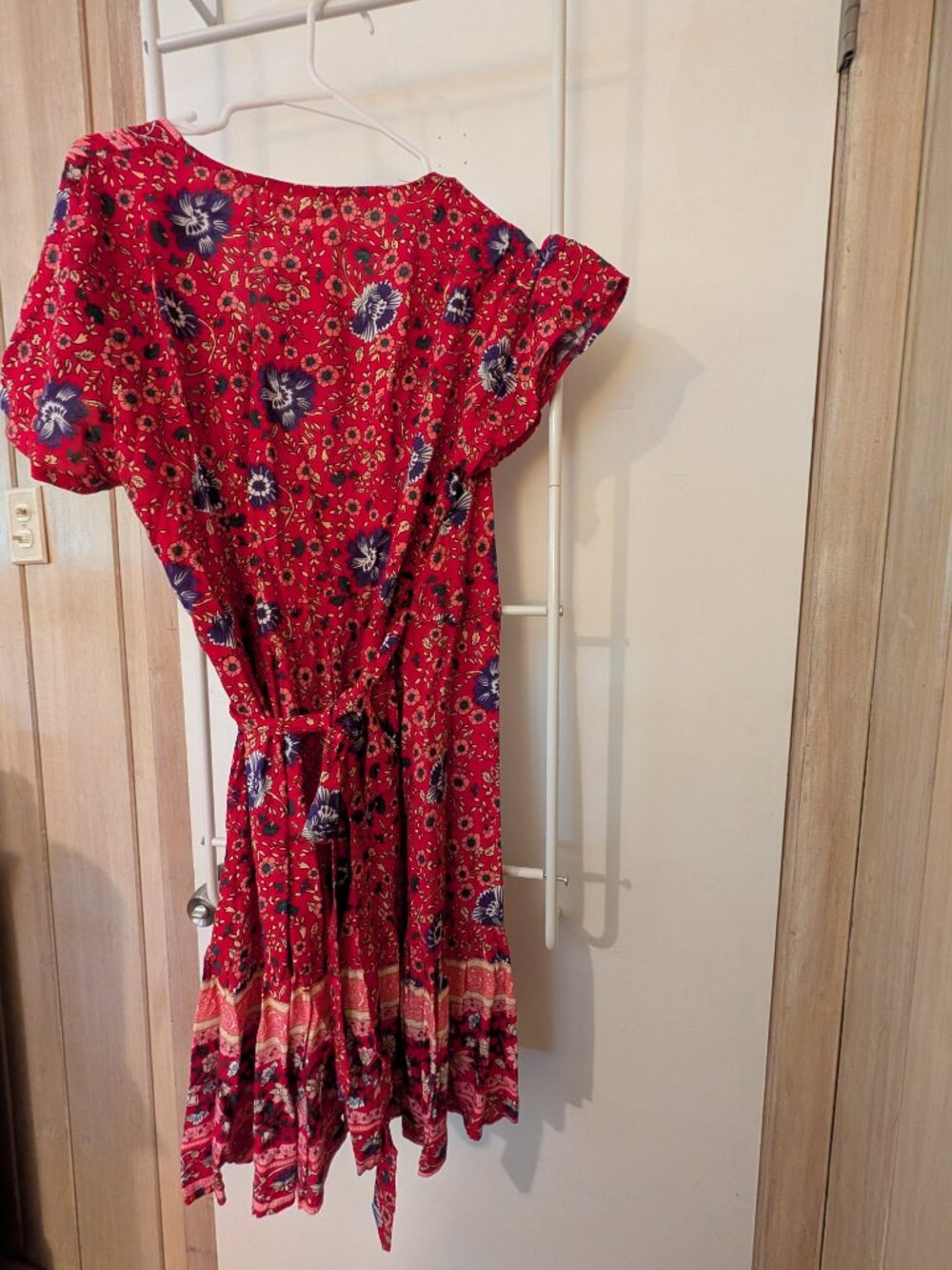Red Patterned Wrap Dress - Picture 3 of 9